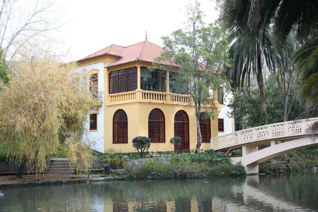 Peters Guesthouse Авейру Екстер'єр фото